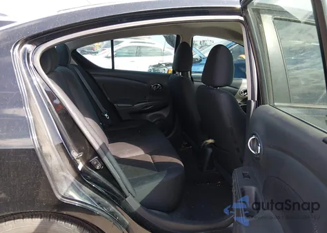 2013 Nissan Versa 1.6 Sv из США, поврежденный, VIN 3N1CN7AP8DL826657